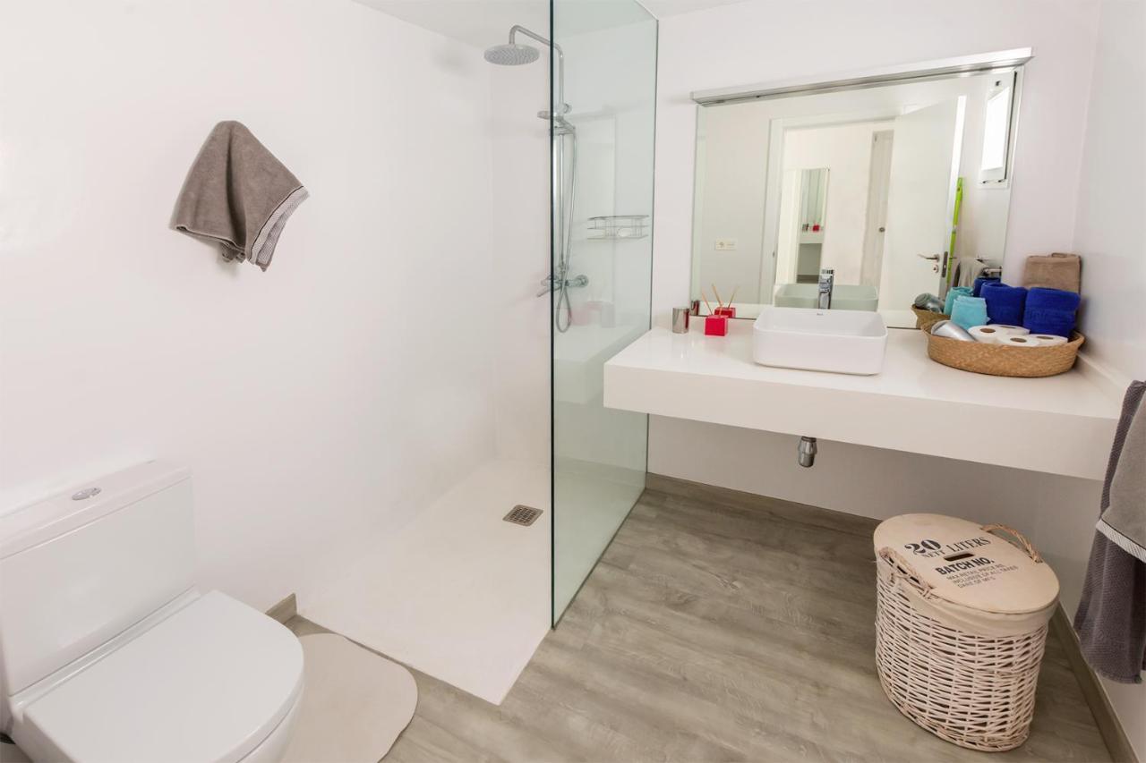 Conylanza Tabayba Blue Apartment Costa Teguise Bagian luar foto