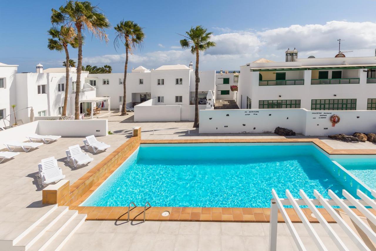 Conylanza Tabayba Blue Apartment Costa Teguise Bagian luar foto